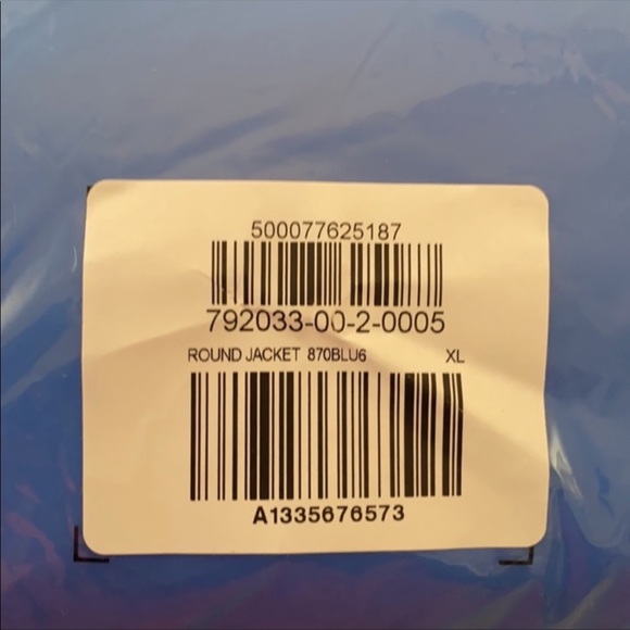 YEEZY X GAP ROUND Cropped Jacket blue Puffer size XL Brand New - Picture 4 of 7